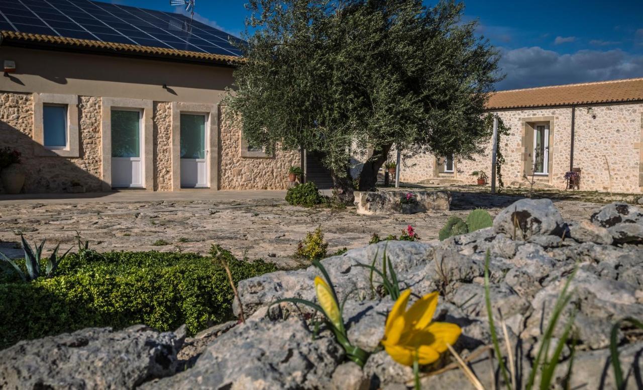 La Mela Di Venere Villa Palazzolo Acreide Bagian luar foto